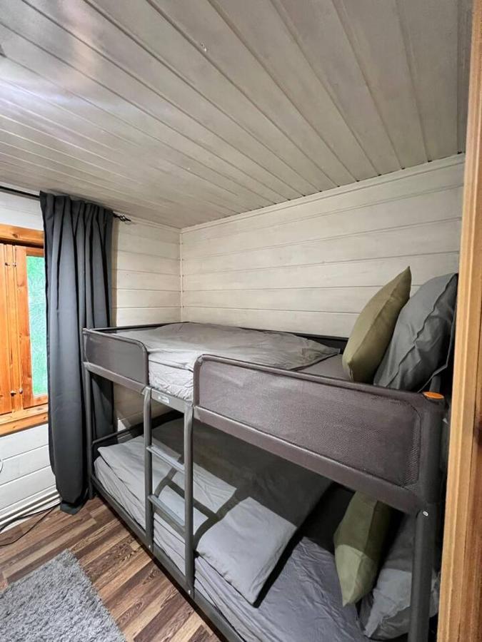 Willa Gemuetliches Blockhaus Im Wald Auktsjaur Zewnętrze zdjęcie